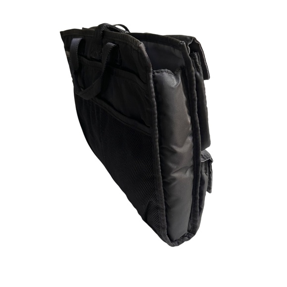 Levenger Padded Laptop Carry Bag with Pockets - Picture 5 of 12